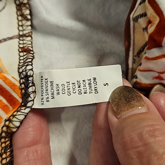 FABULEGS collage pattern mail art roses ladies notes legging Small cozy EUC - Picture 9 of 10